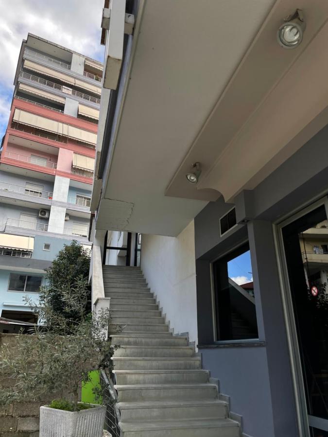 Apartamento Stone City Apartament Gjirokastër Exterior foto